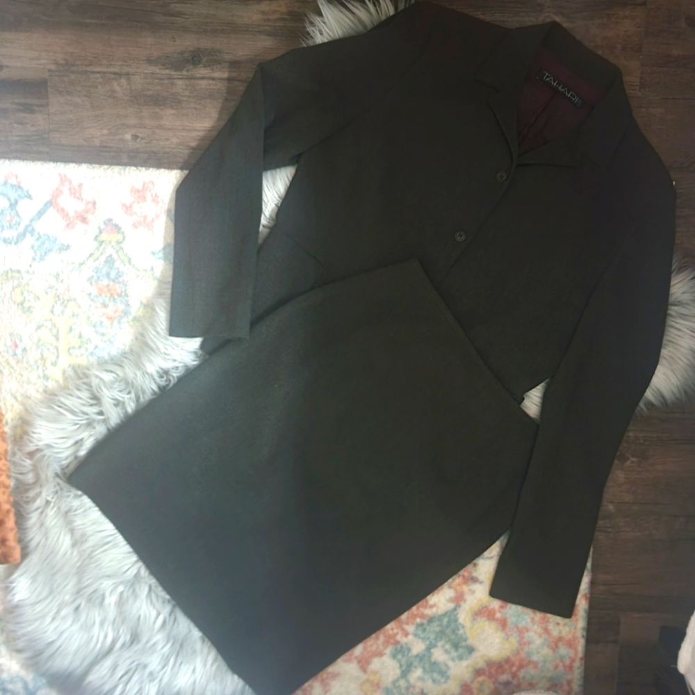 Tahari dress suit